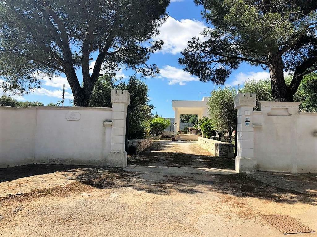 Le Stanze Di Casa Polinisso Guest House Carovigno Luaran gambar